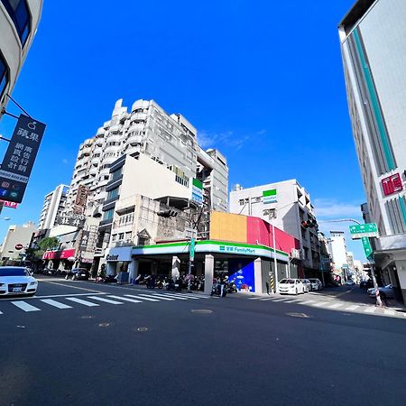 Zhengxing Suite Tainan Esterno foto