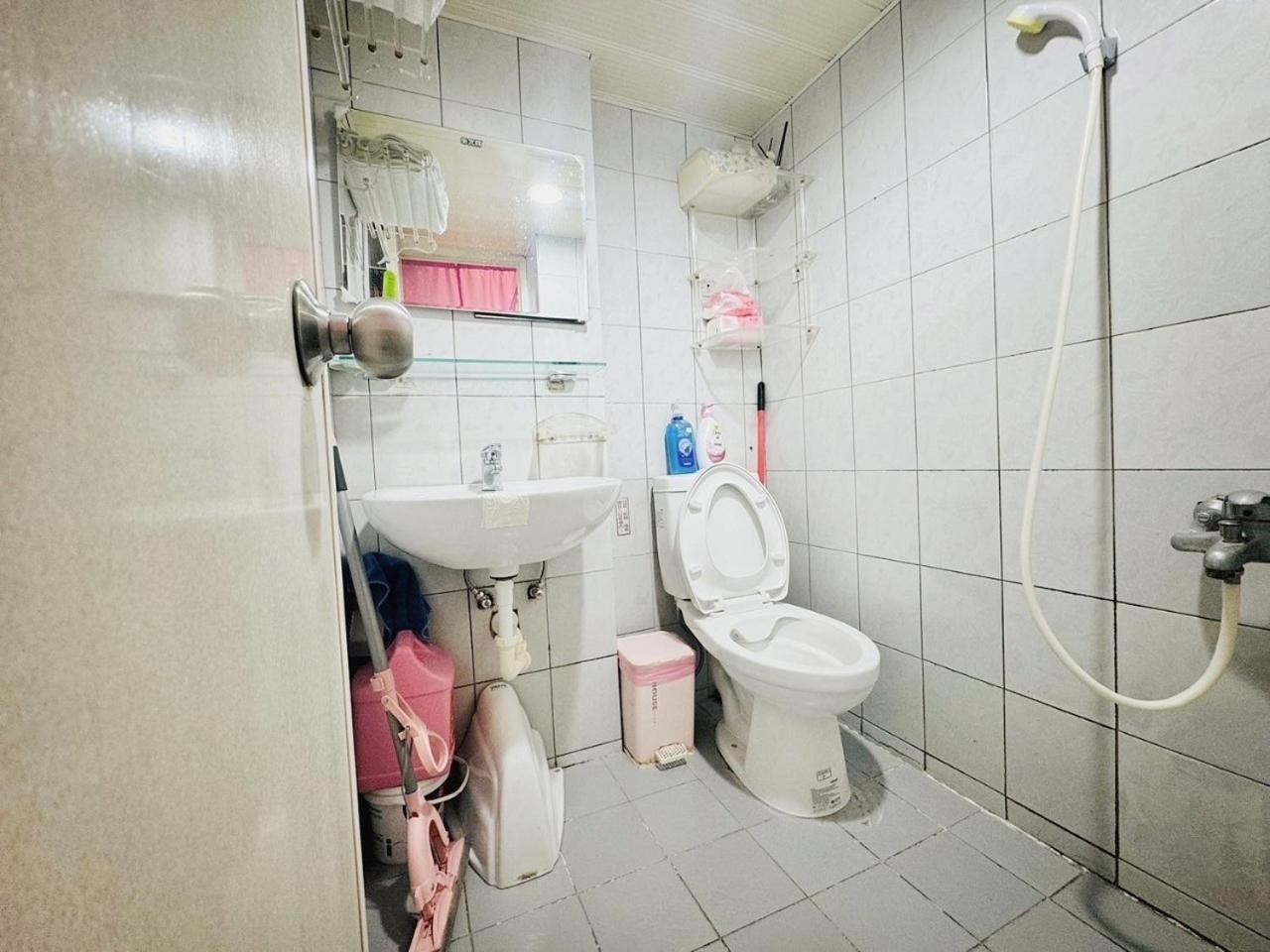 Zhengxing Suite Tainan Esterno foto